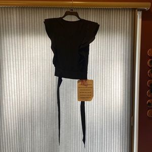 Black v-neck short sleeved blouse size M